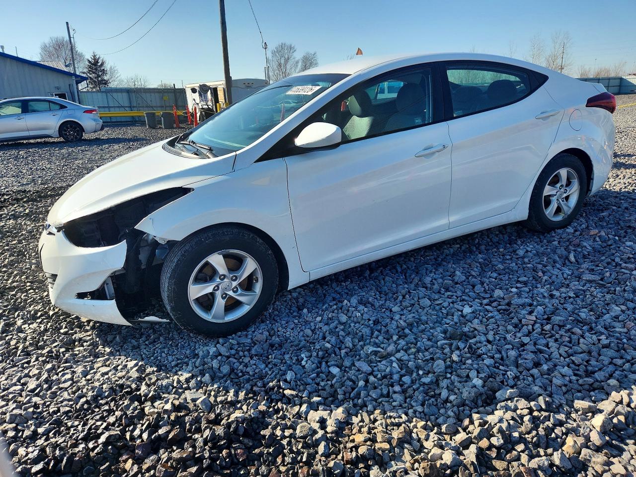 Salvage Hyundai ELANTRA Image