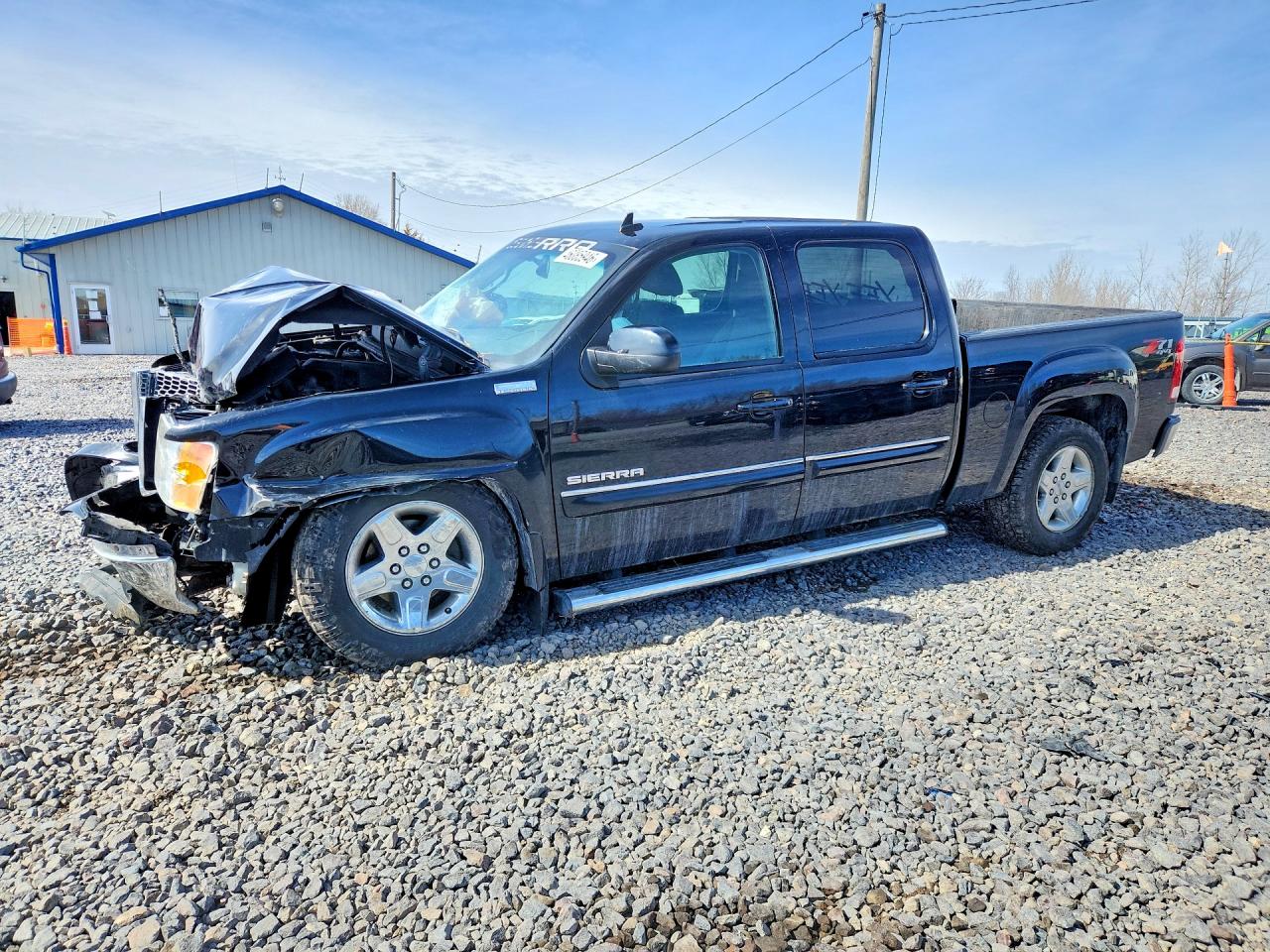Salvage GMC Sierra Image