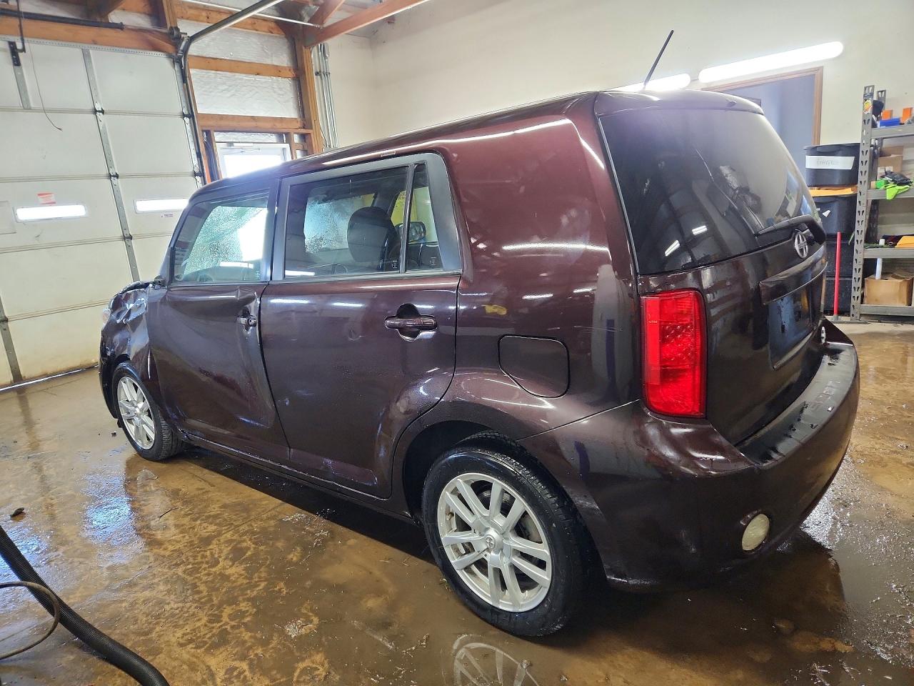 Scion xB Base