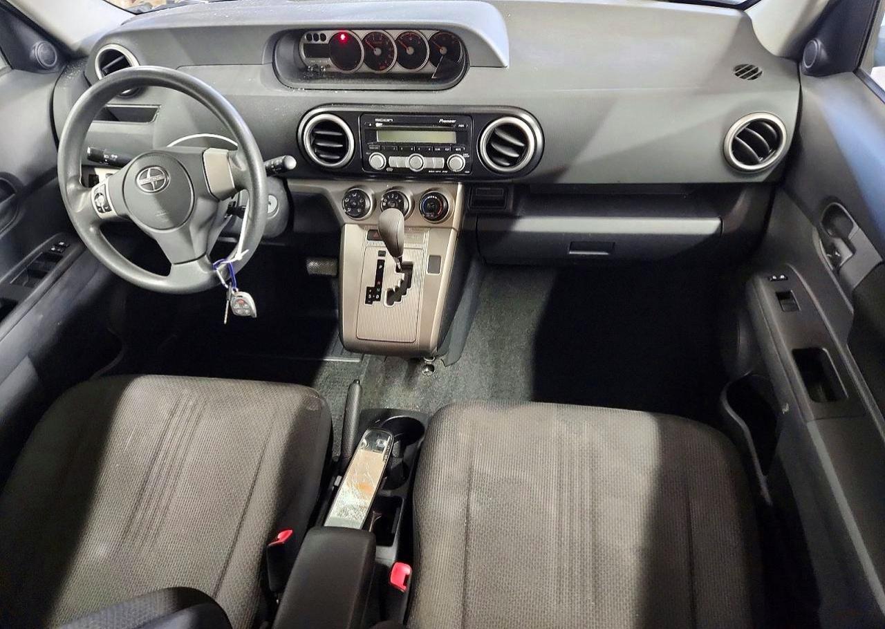 Scion xB Base