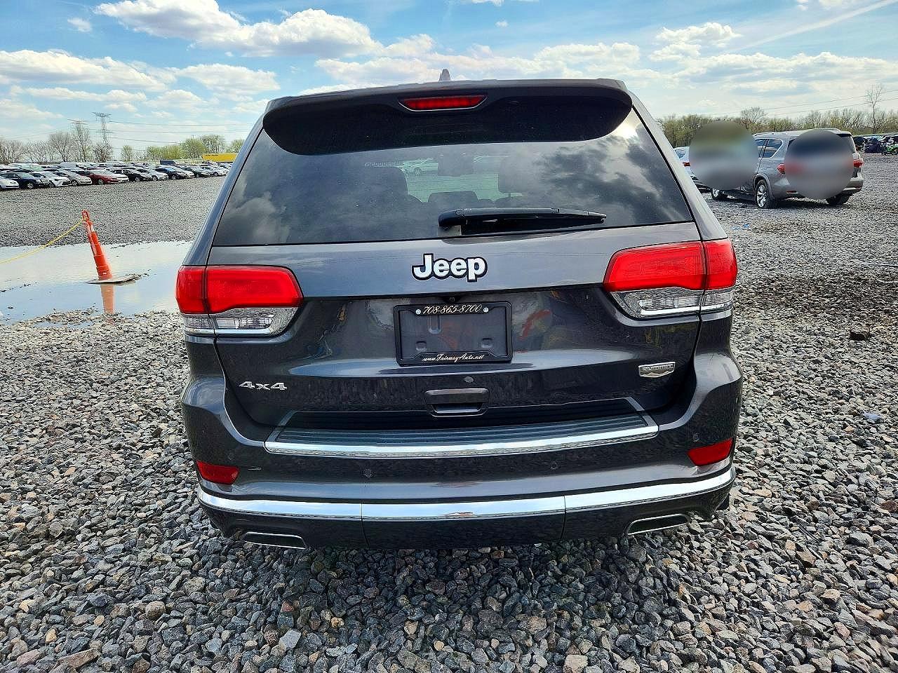 Jeep Cherokee Summit
