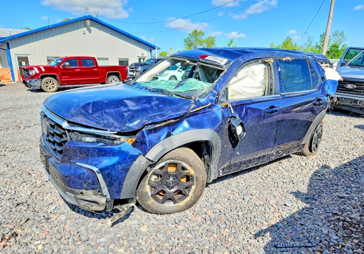 Salvage Honda Pilot Image
