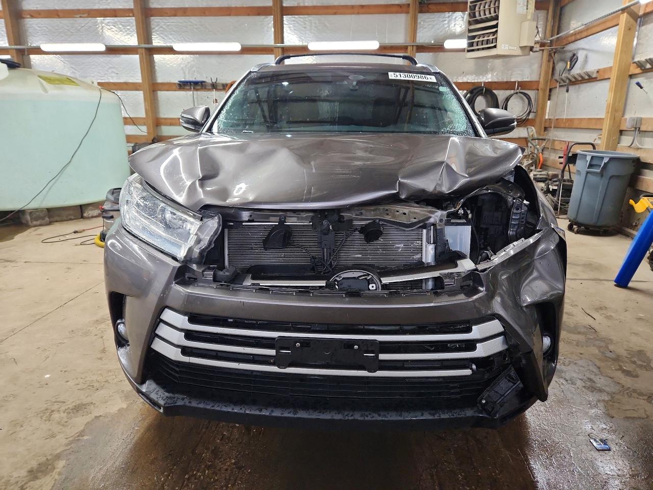 Toyota Highlander Xle