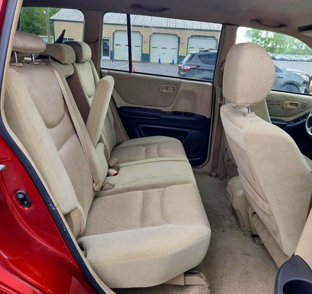 Toyota Highlander Base