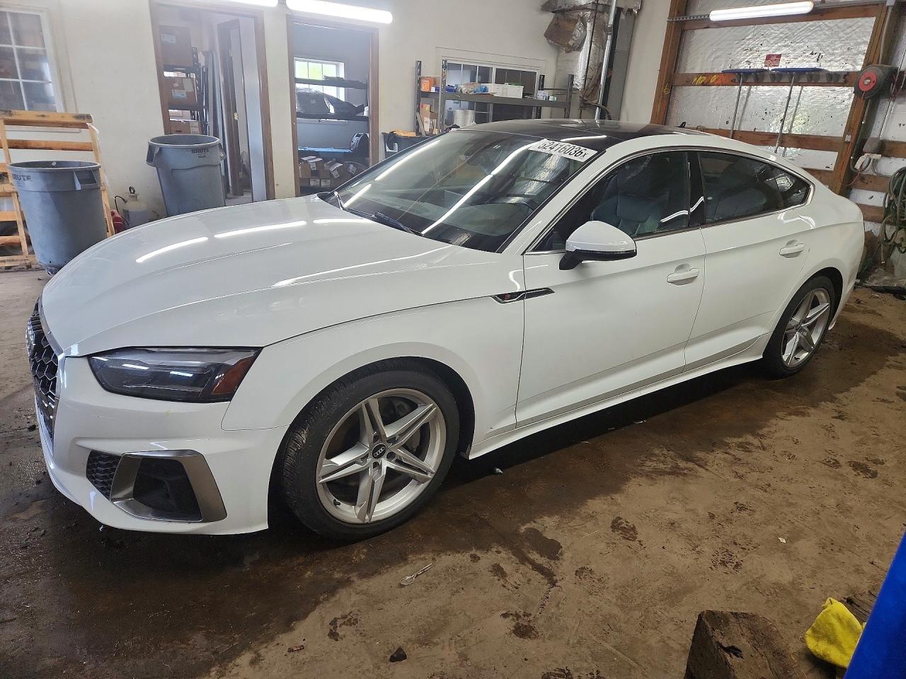 Salvage Audi A5 Image