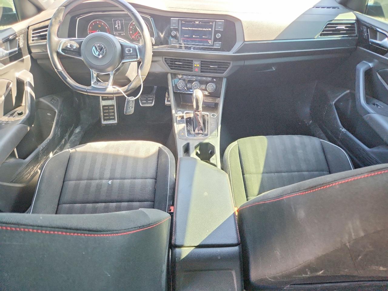 Volkswagen Jetta Gli