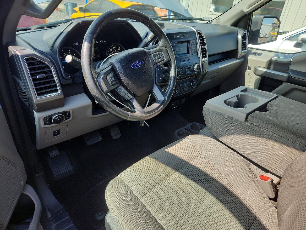 Ford F-150 Super Cab