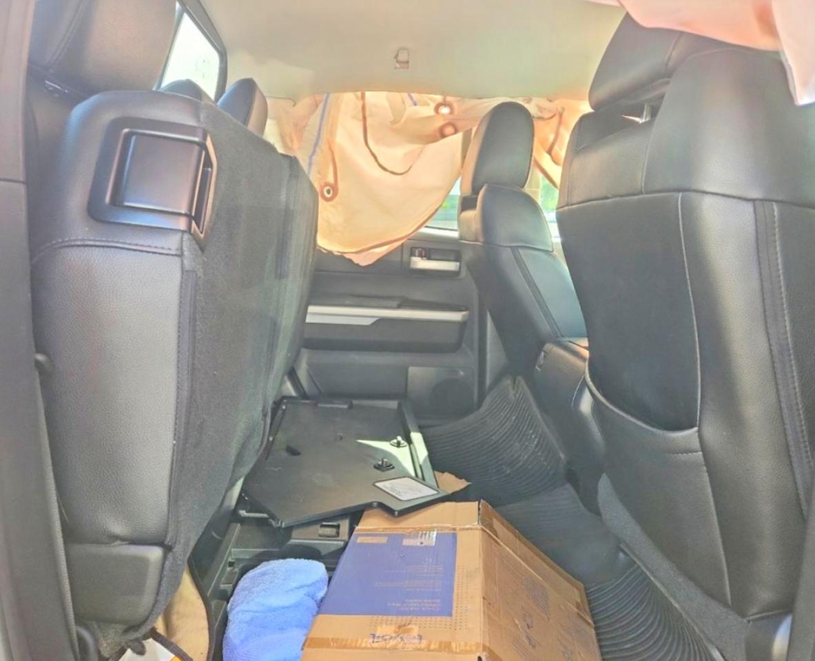 Toyota Tundra Double Cab Limited