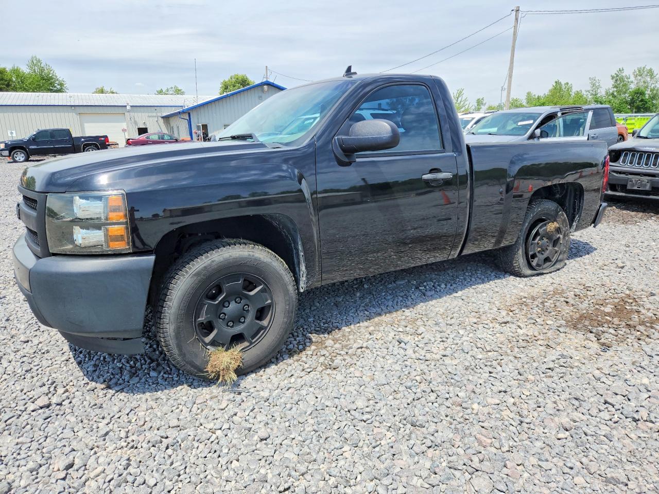 Salvage Chevrolet Silverado Image