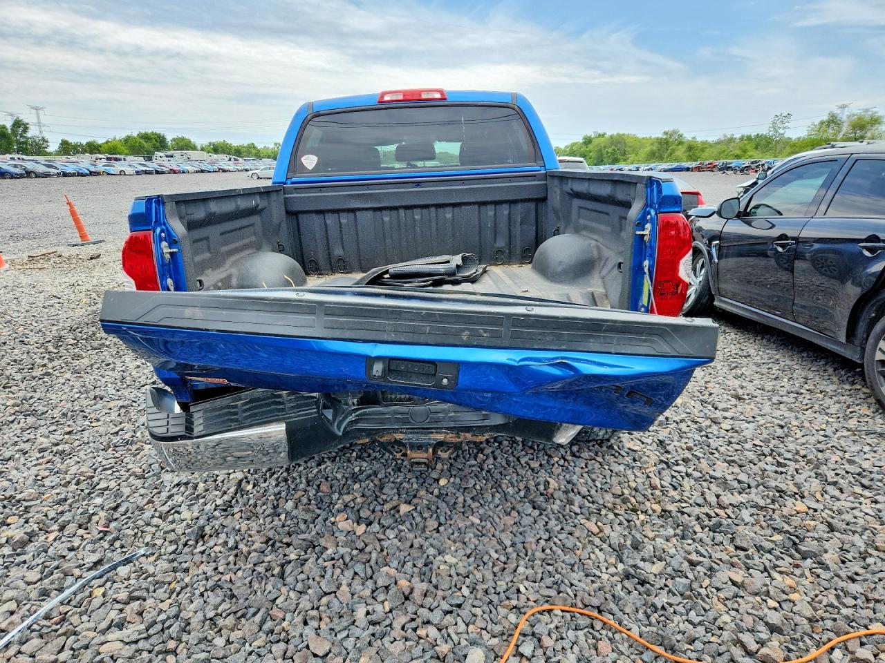 Toyota Tundra Sr5