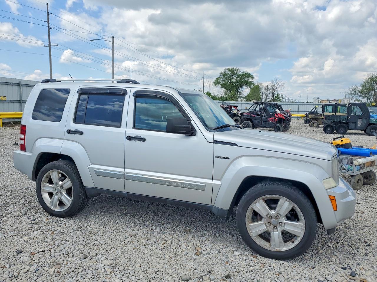Jeep Liberty Jet