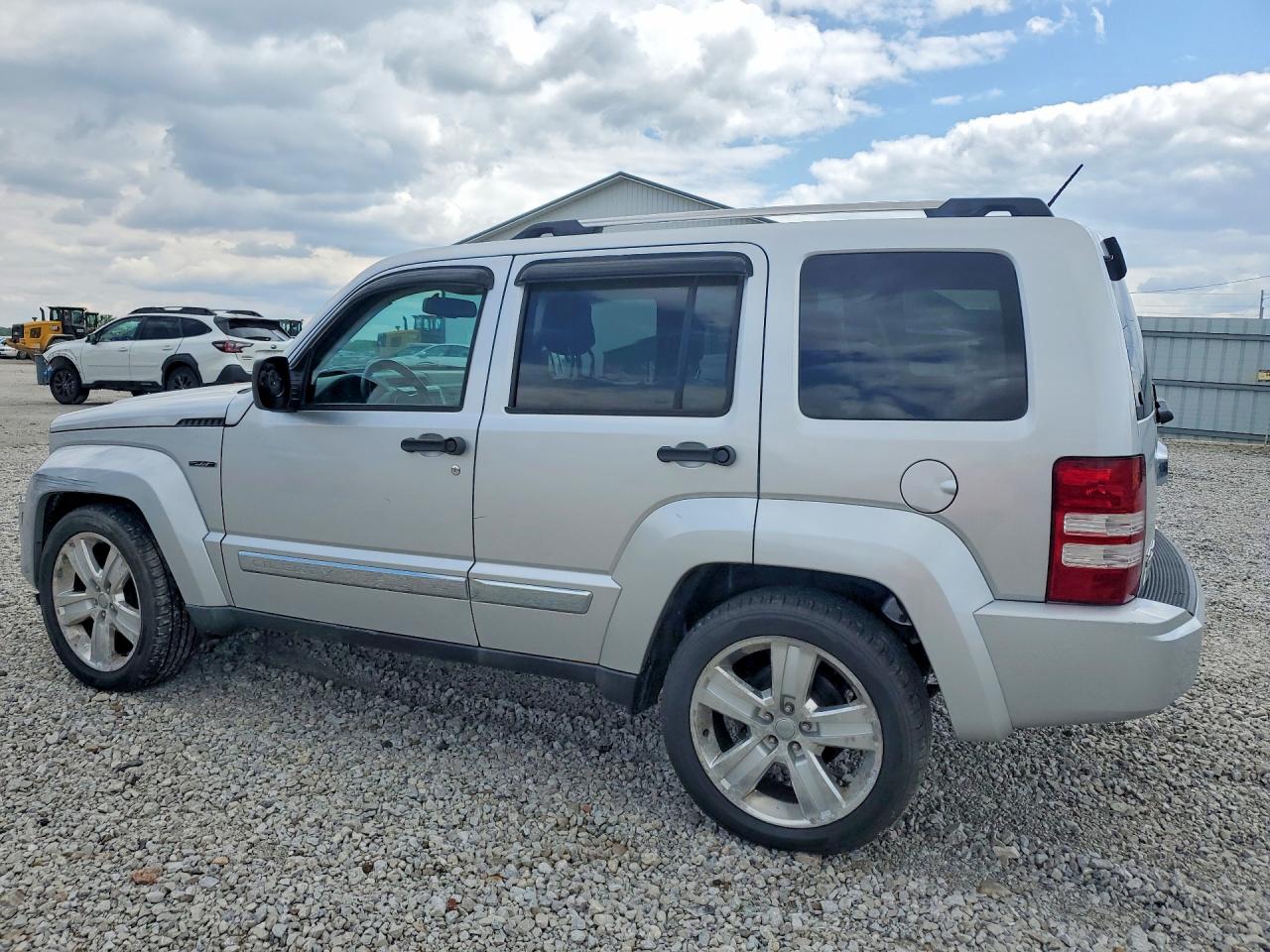 Jeep Liberty Jet