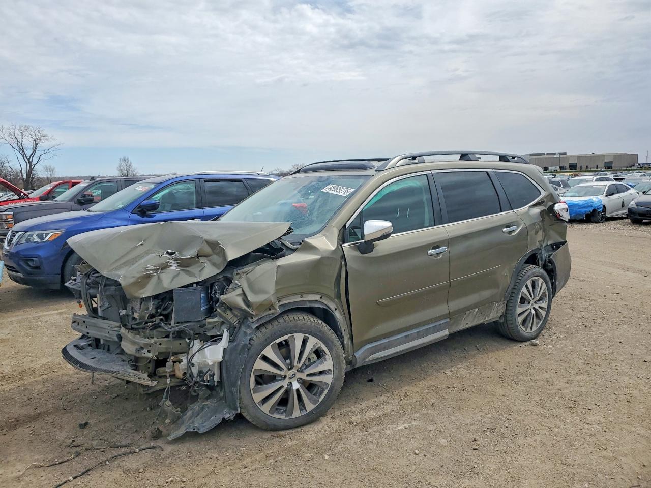 Salvage Subaru Ascent Image