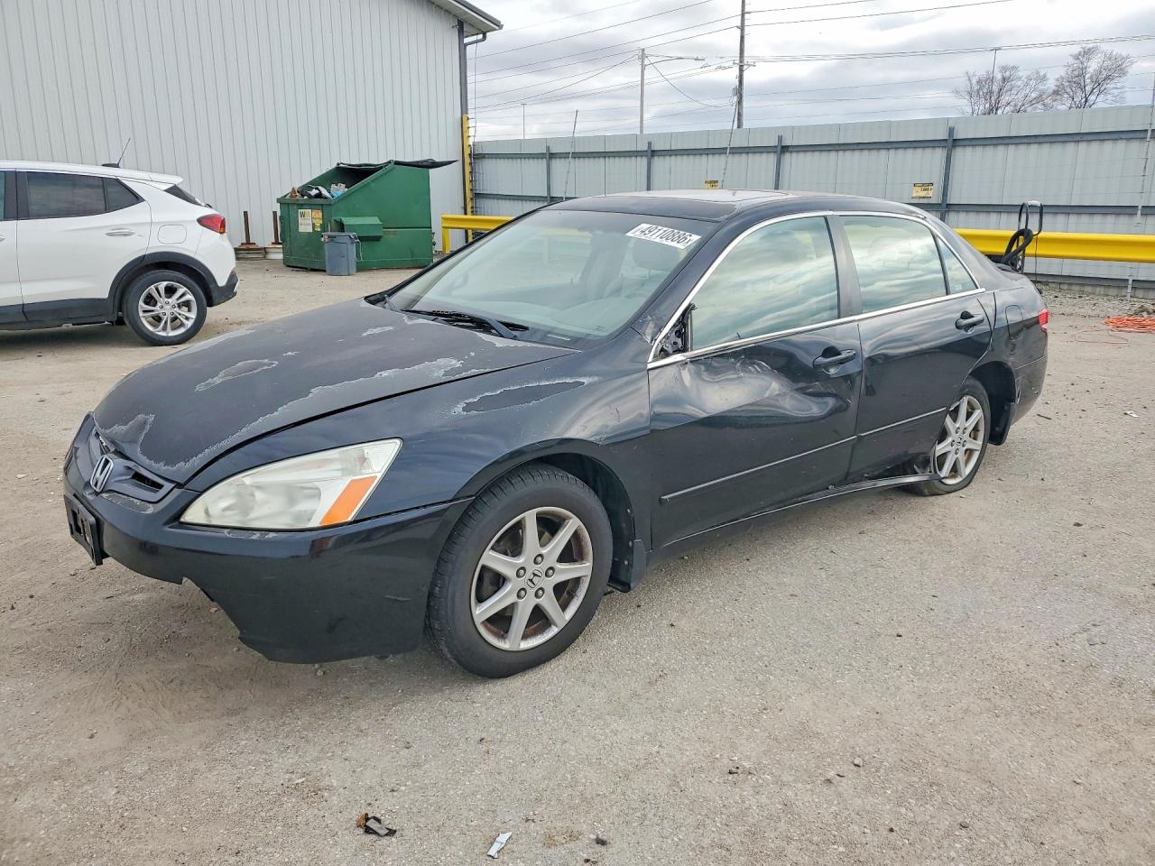 Salvage Honda Accord Image
