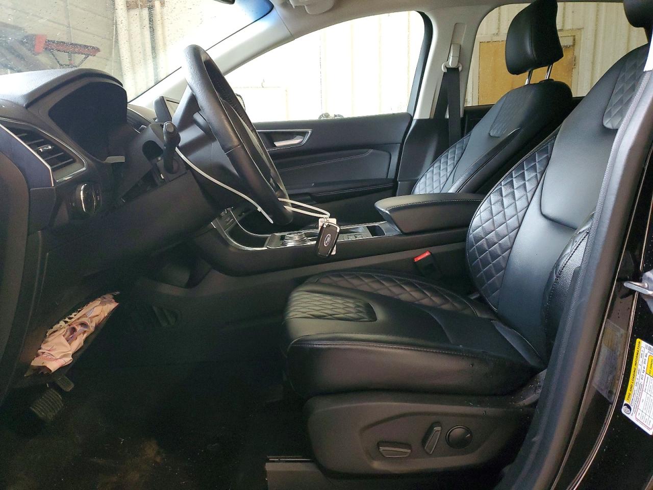 Ford Edge Titanium