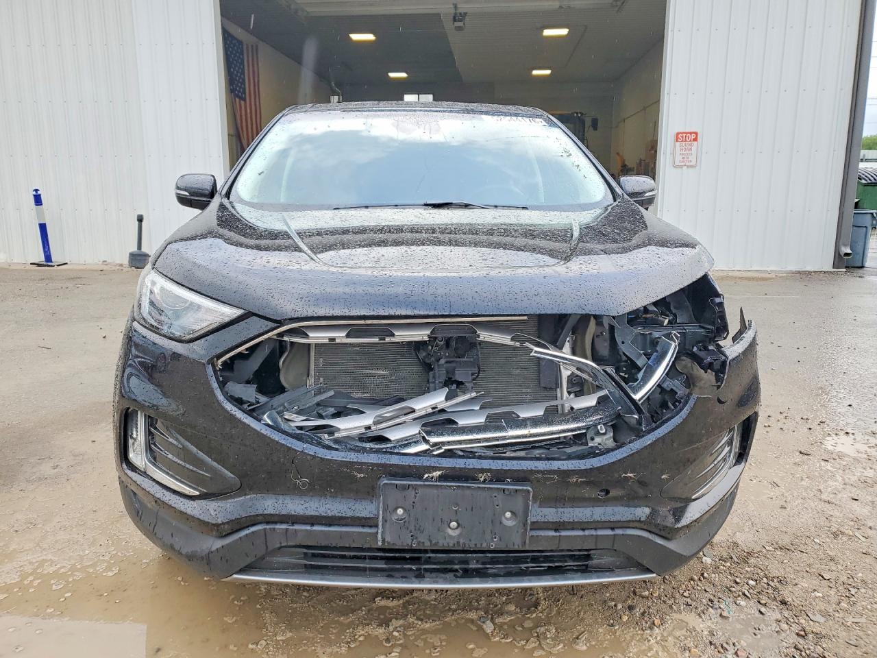 Ford Edge Titanium