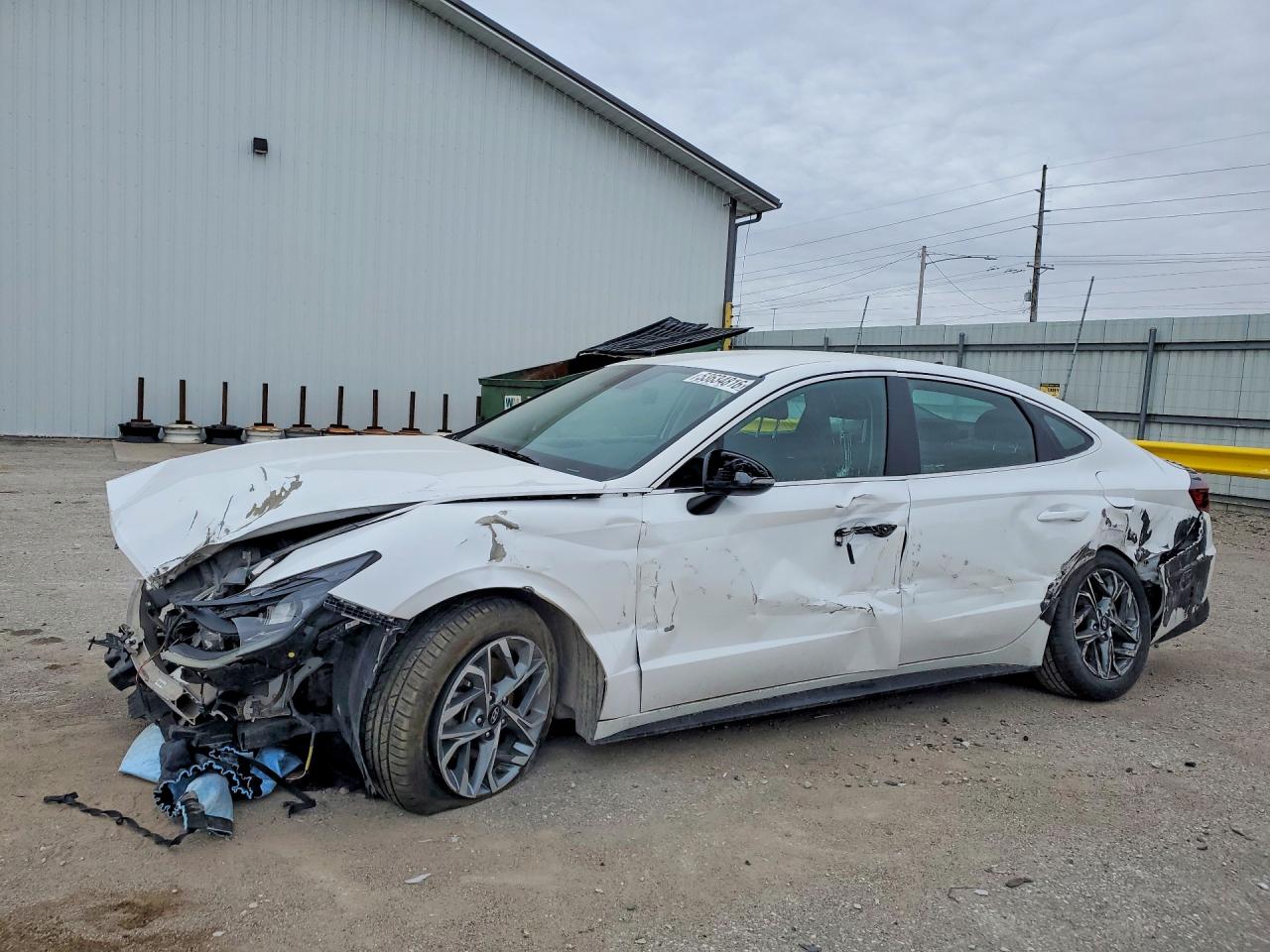 Salvage Hyundai SONATA Image