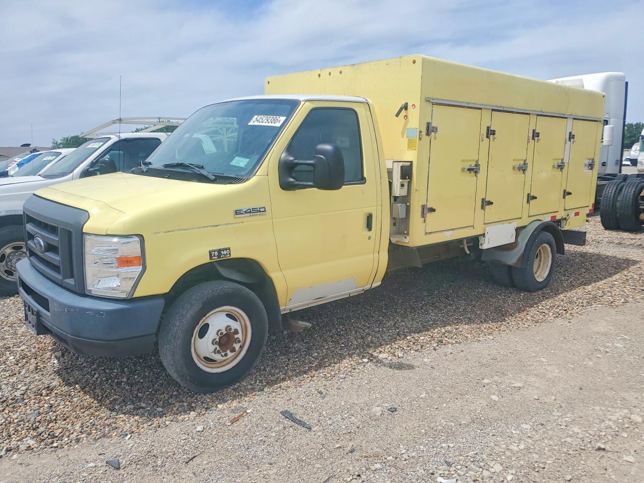 Salvage Ford Econoline Image