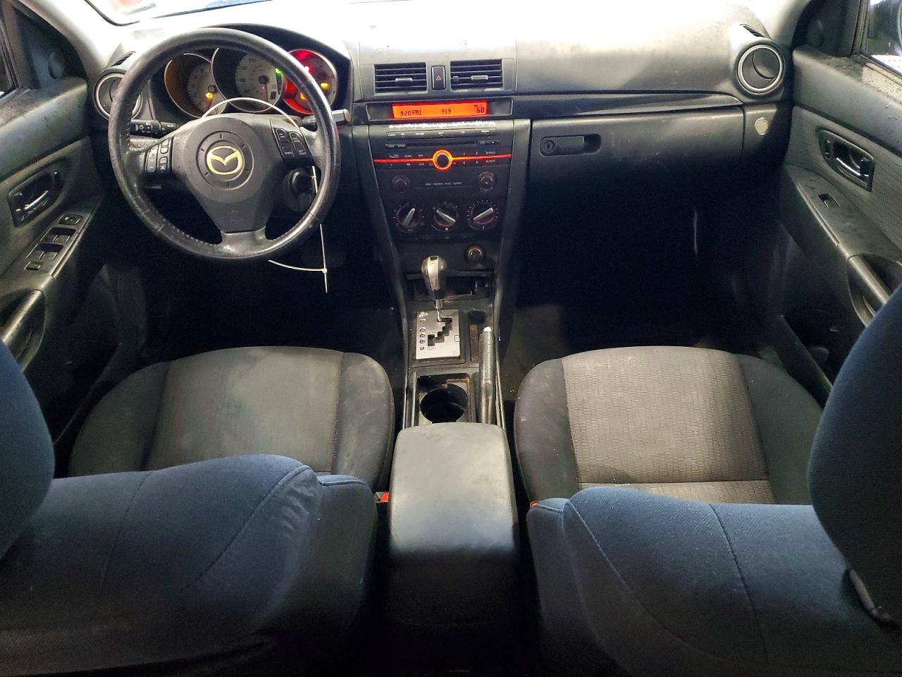 Mazda 3 I