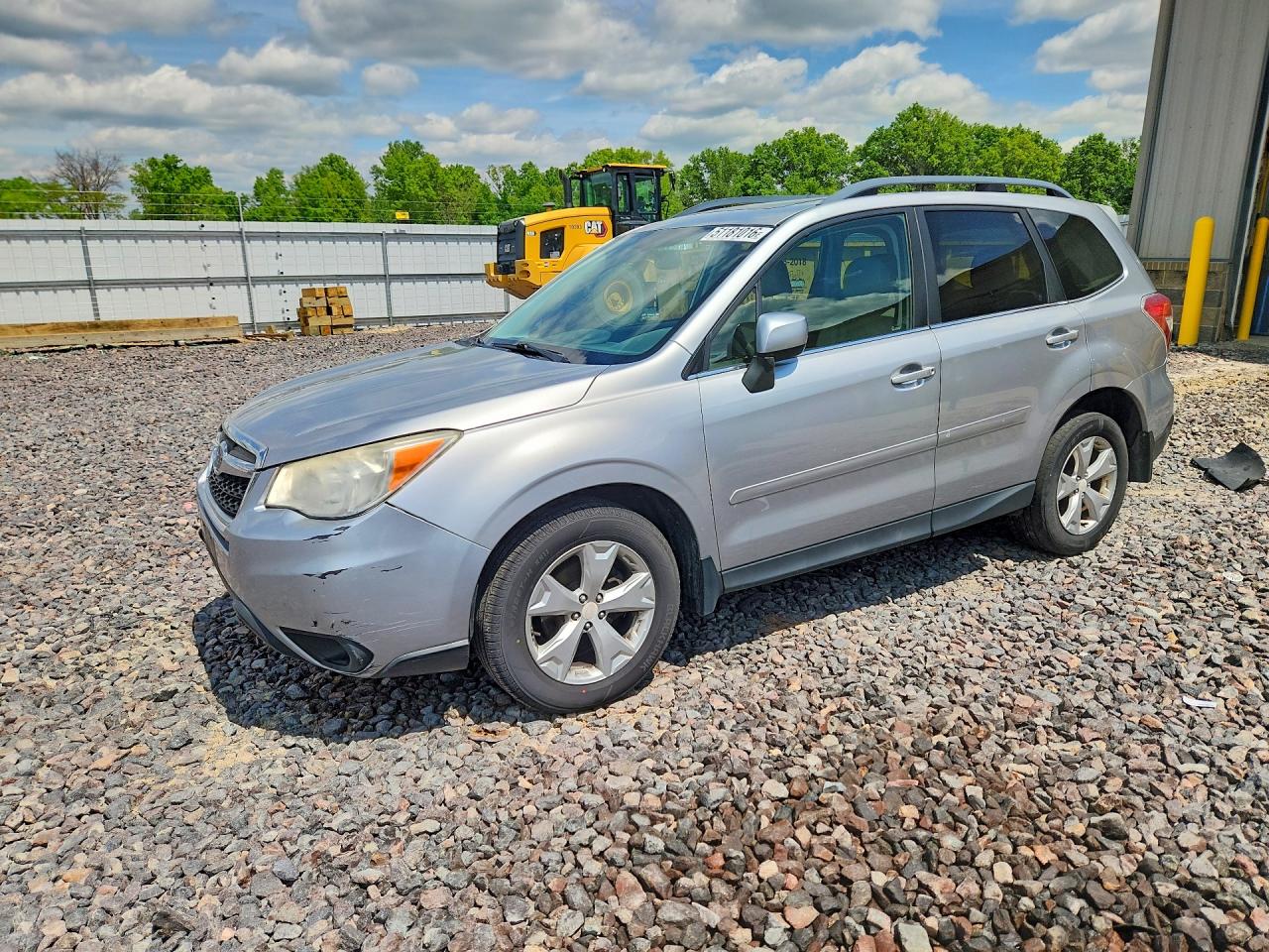 Salvage Subaru Forester Image