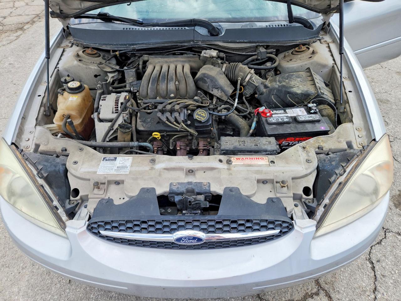 Ford Taurus Se