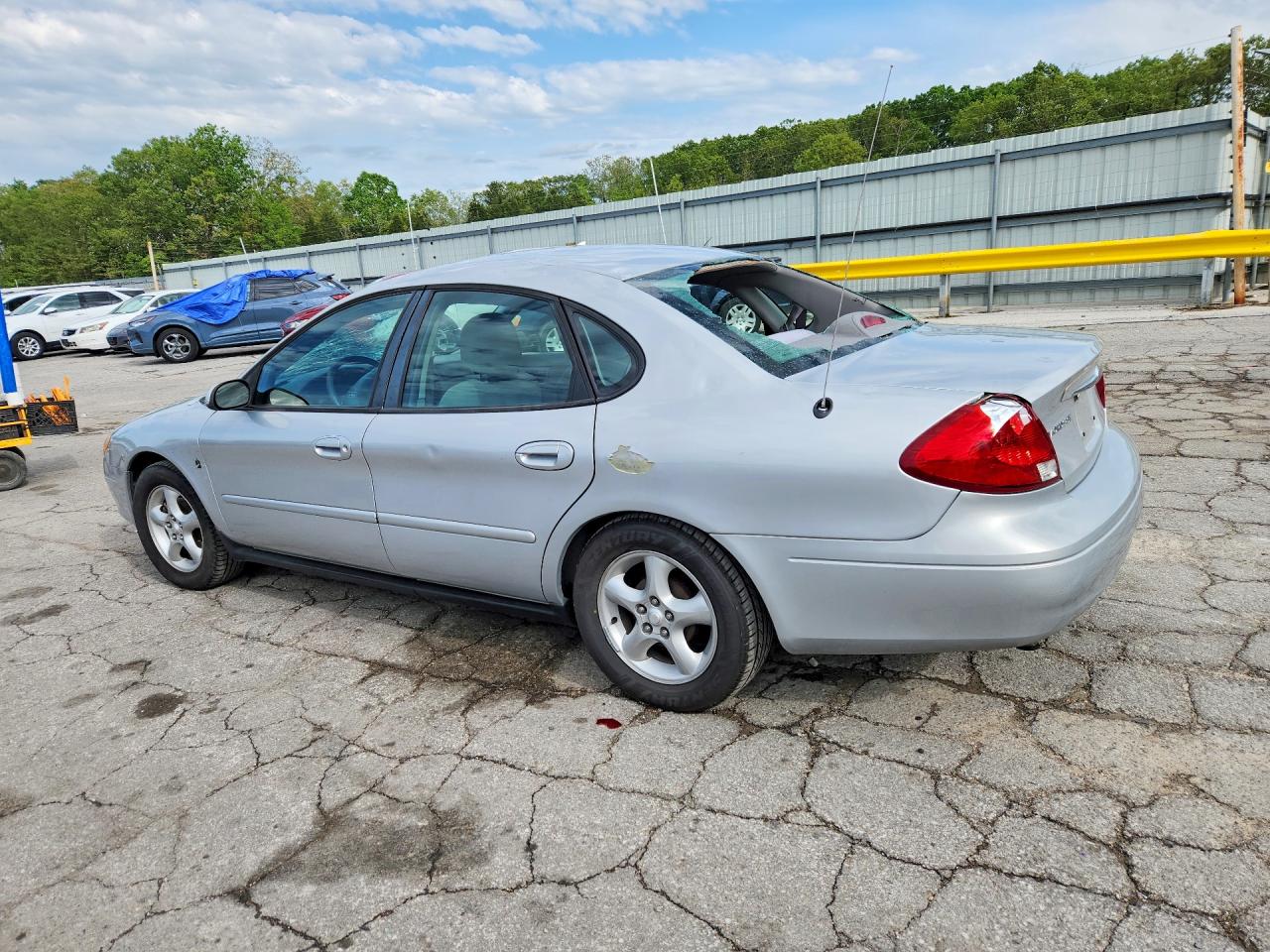 Ford Taurus Se