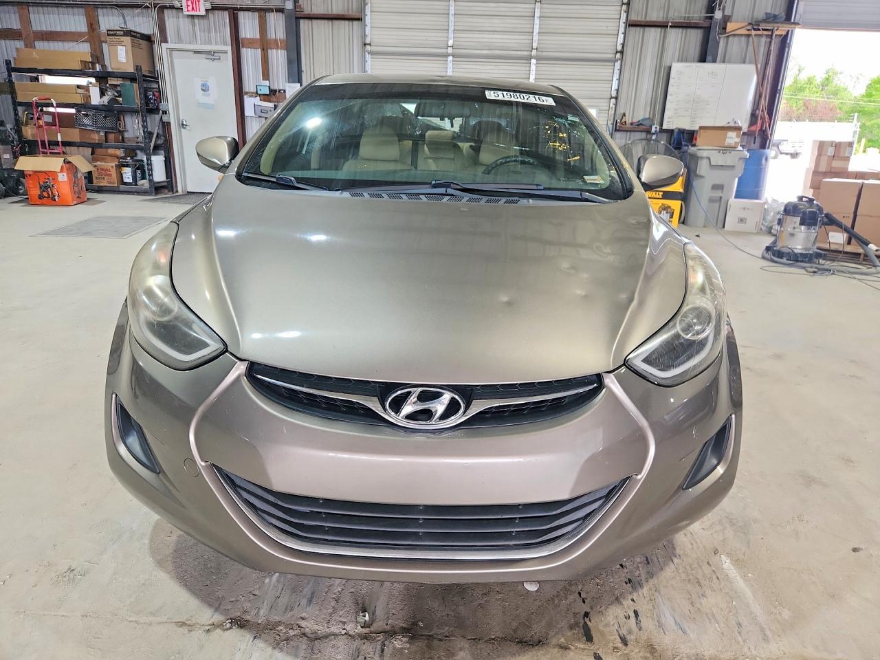 Hyundai ELANTRA Gls