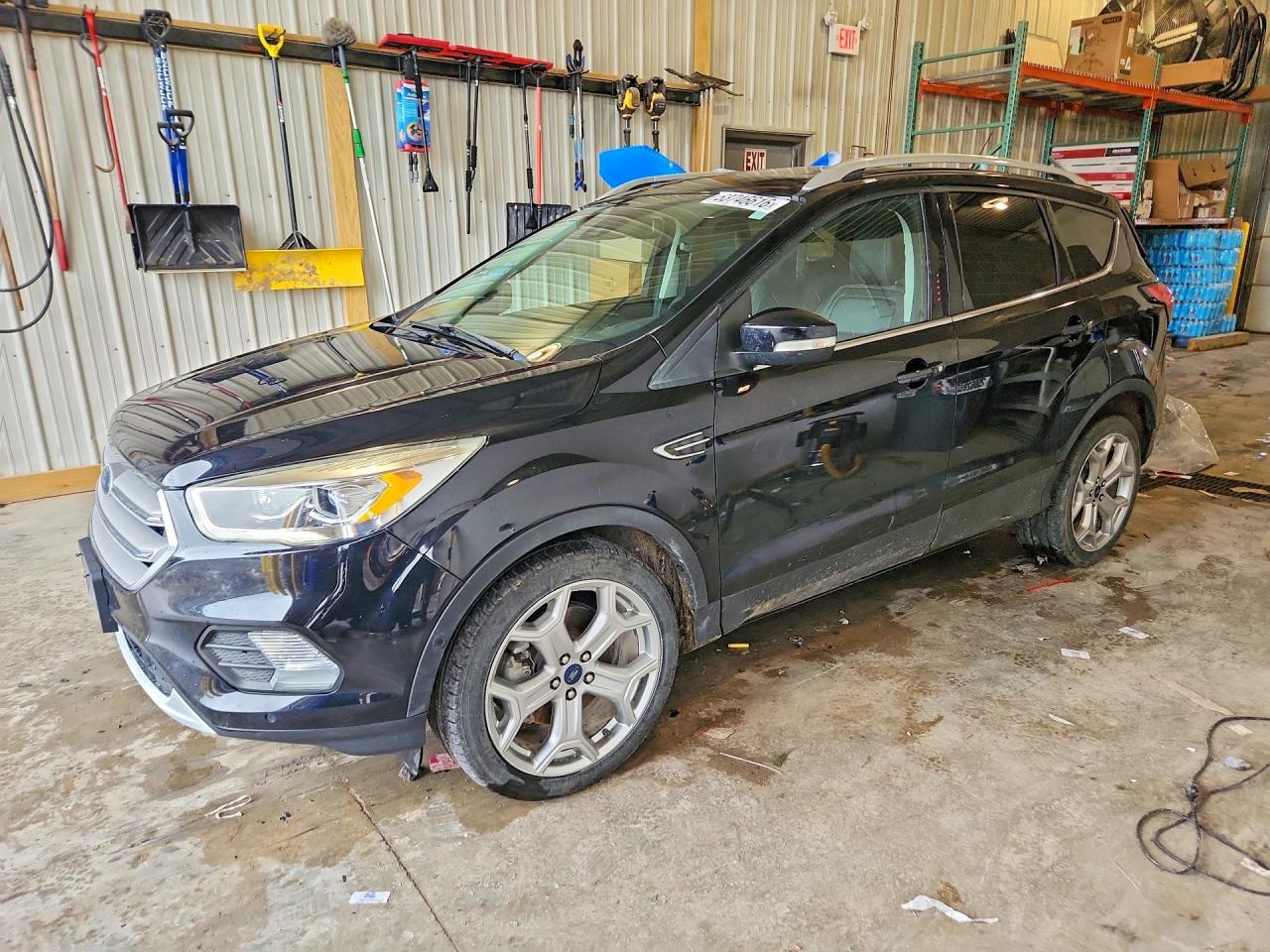 Salvage Ford Escape Image