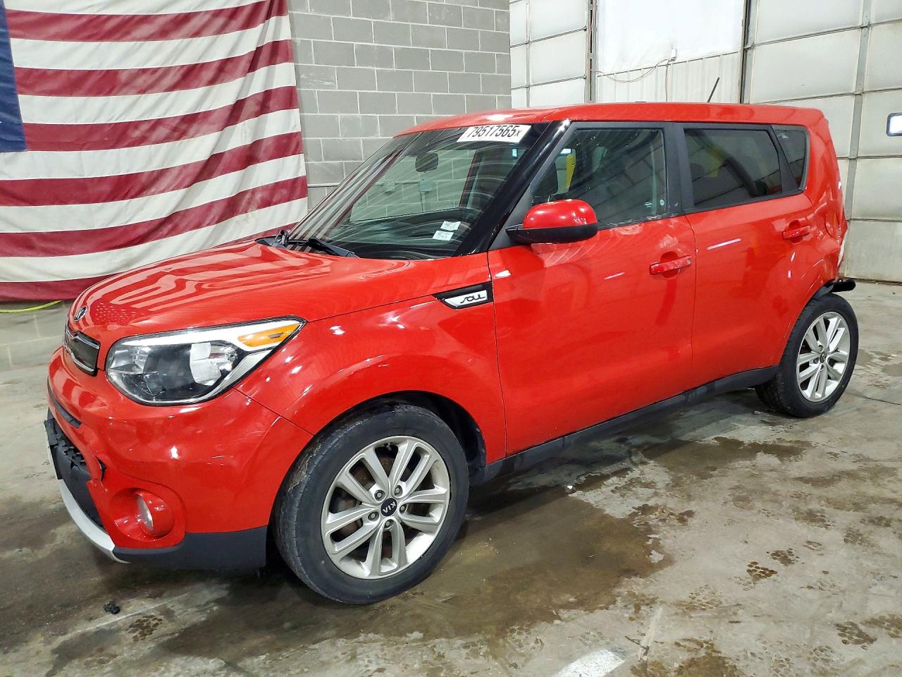Salvage Kia Soul Image