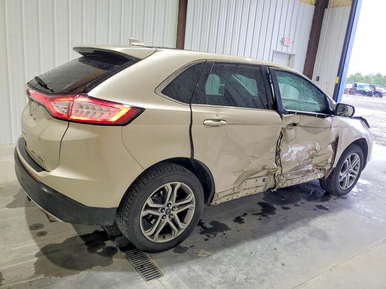 Ford Edge Titanium