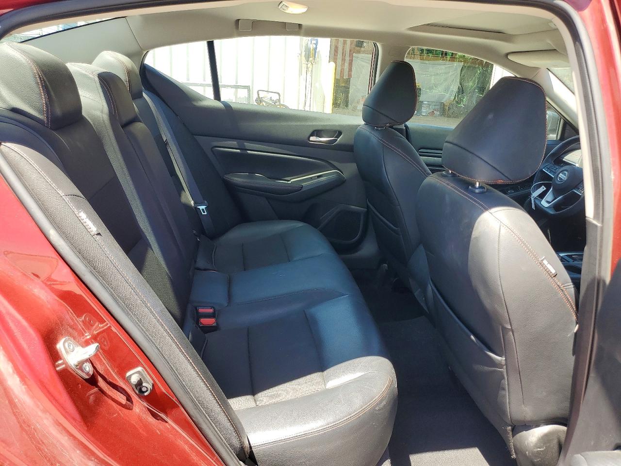 Nissan Altima Sr