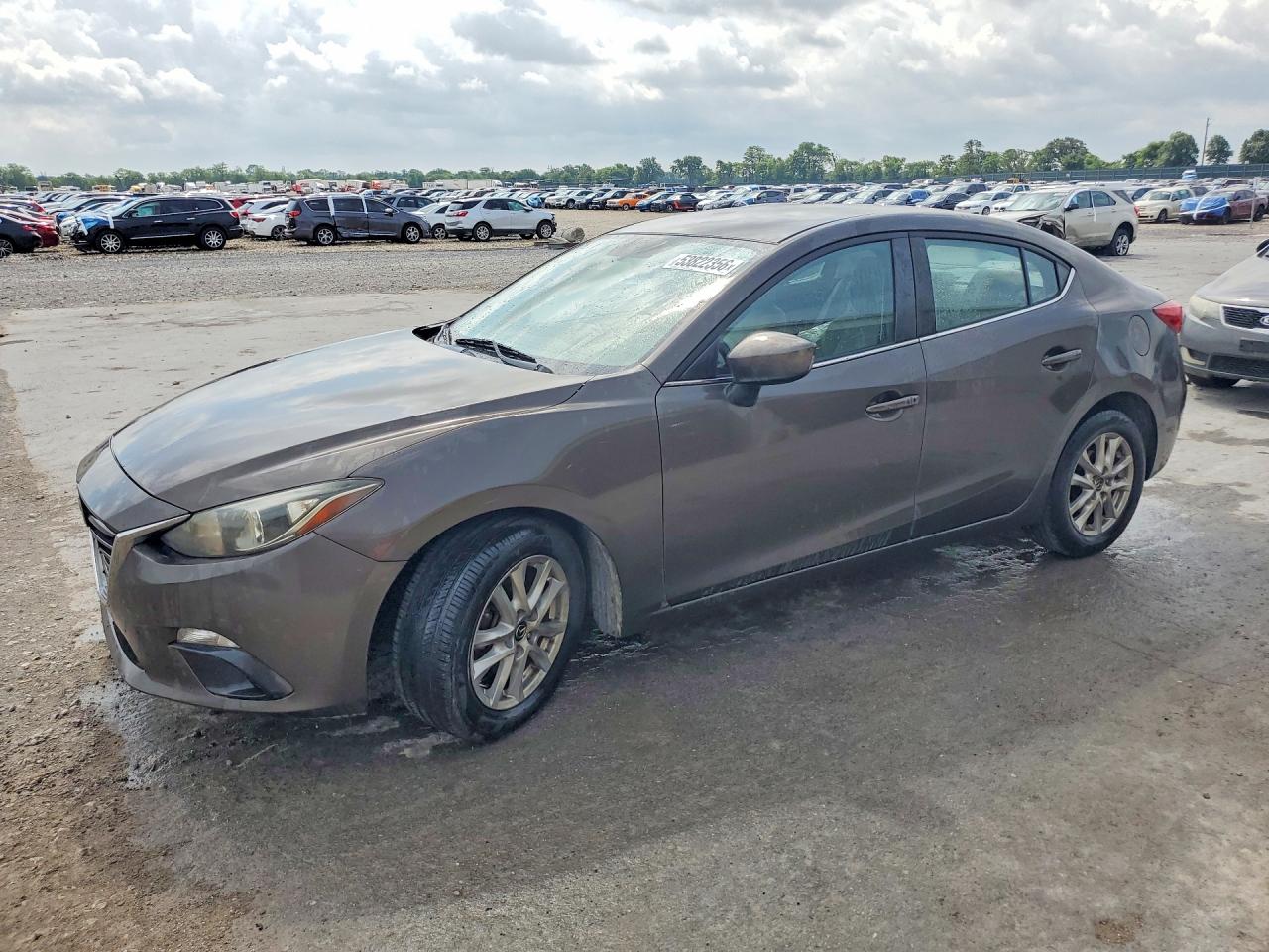 Salvage Mazda 3 Image