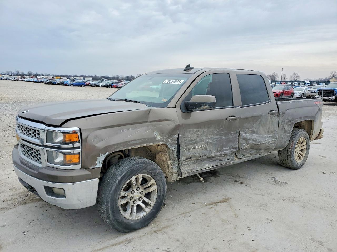Salvage Chevrolet Silverado Image