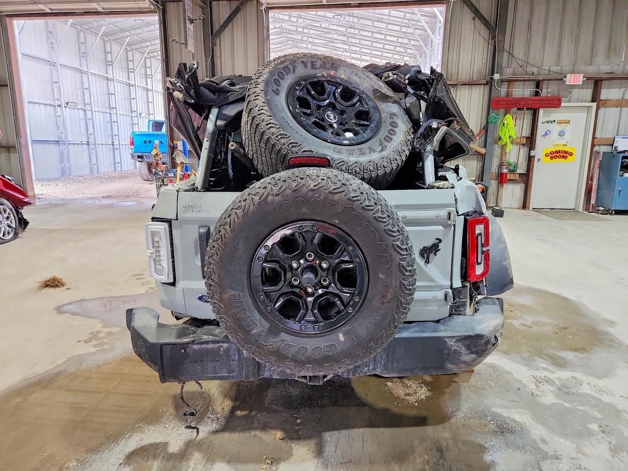 Ford Bronco Base