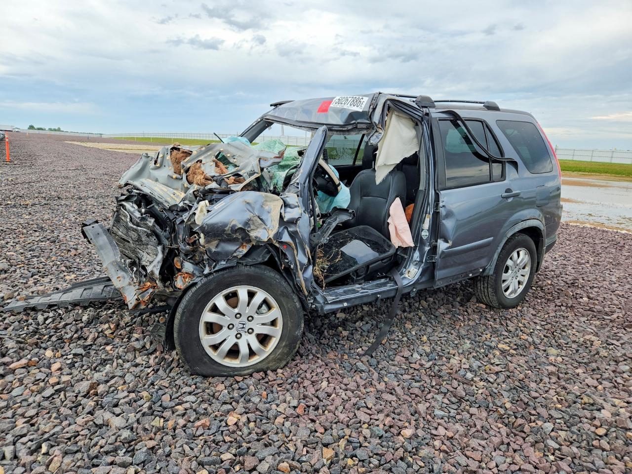 Salvage Honda Crv Image
