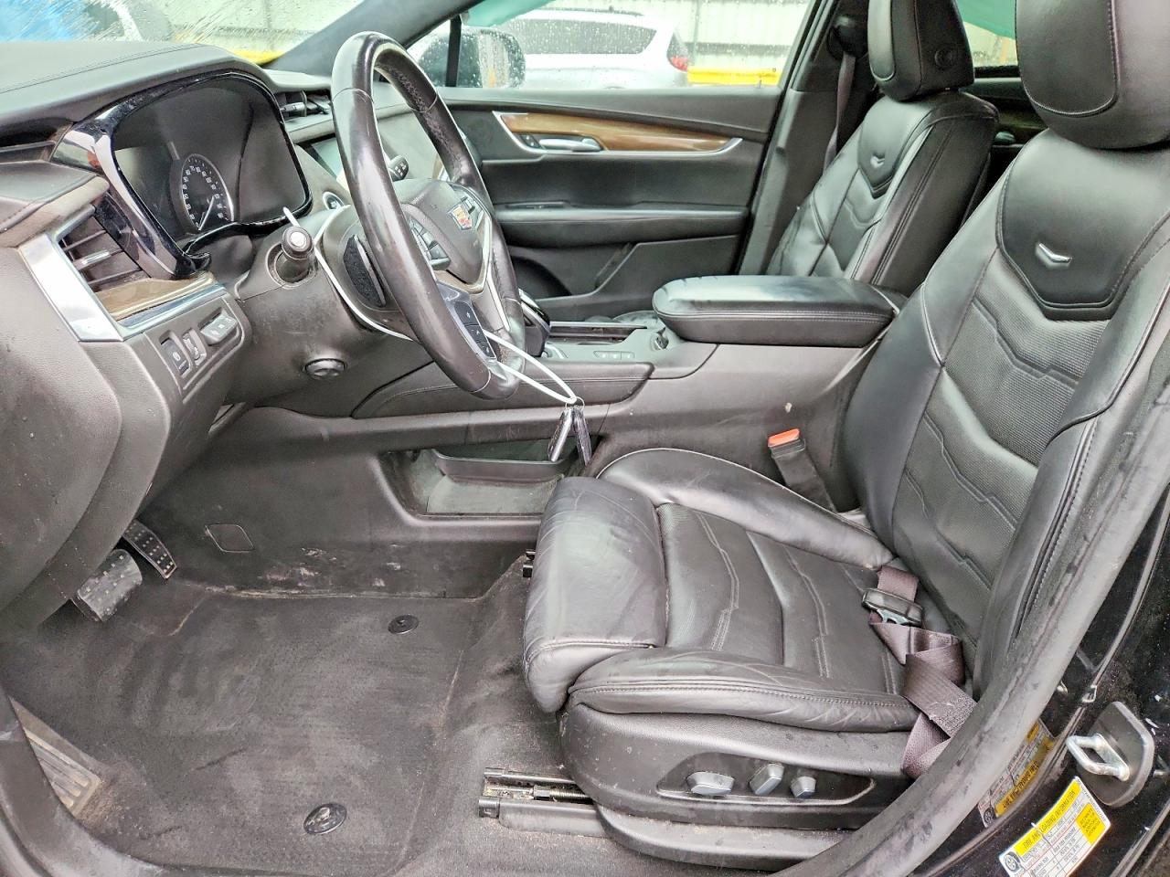 Cadillac XT5 Platinum