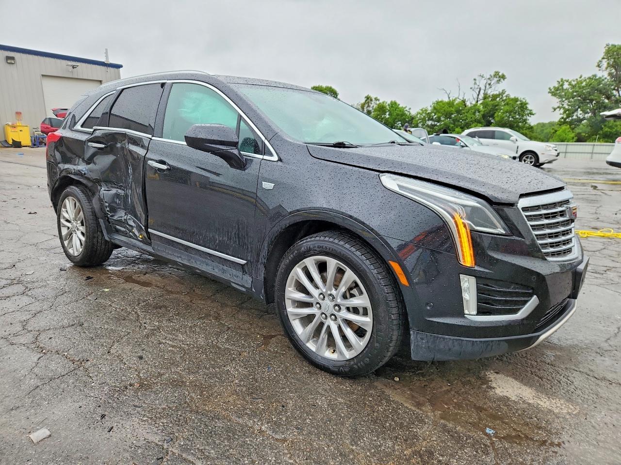 Cadillac XT5 Platinum