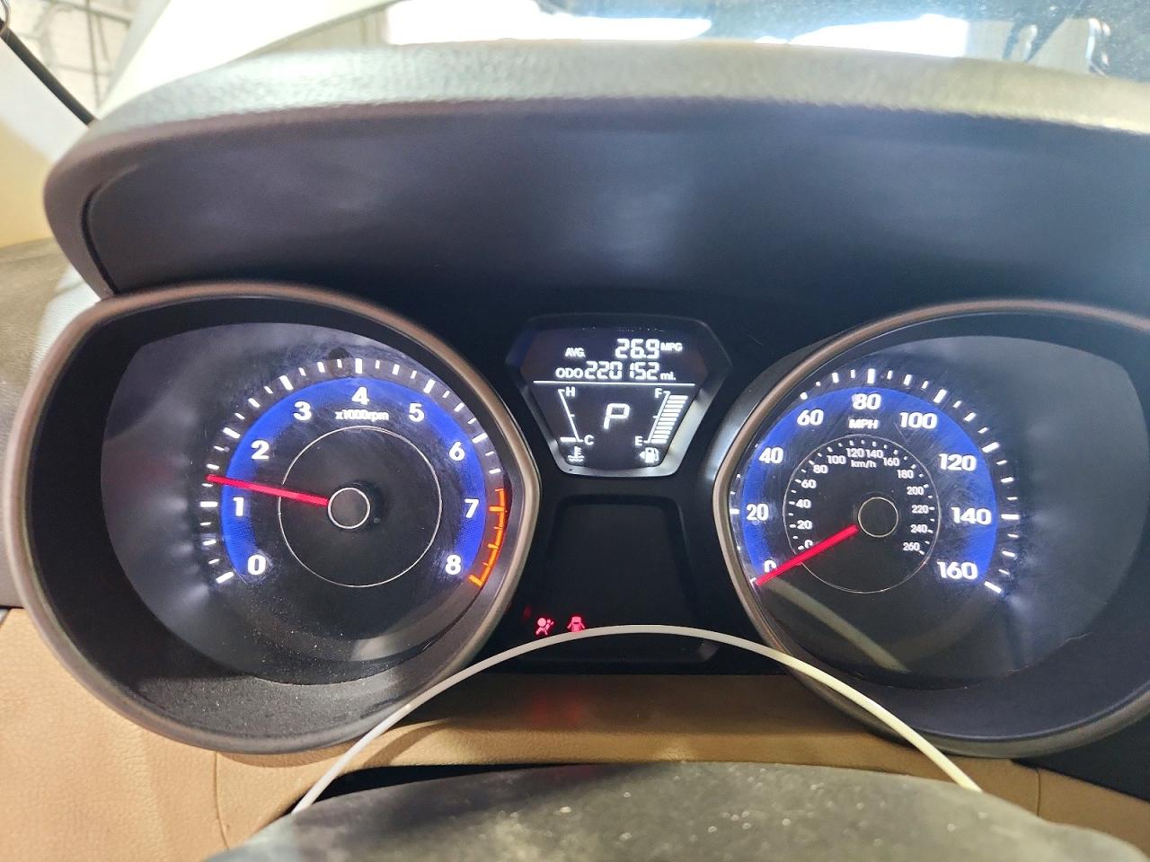 Hyundai ELANTRA Gls