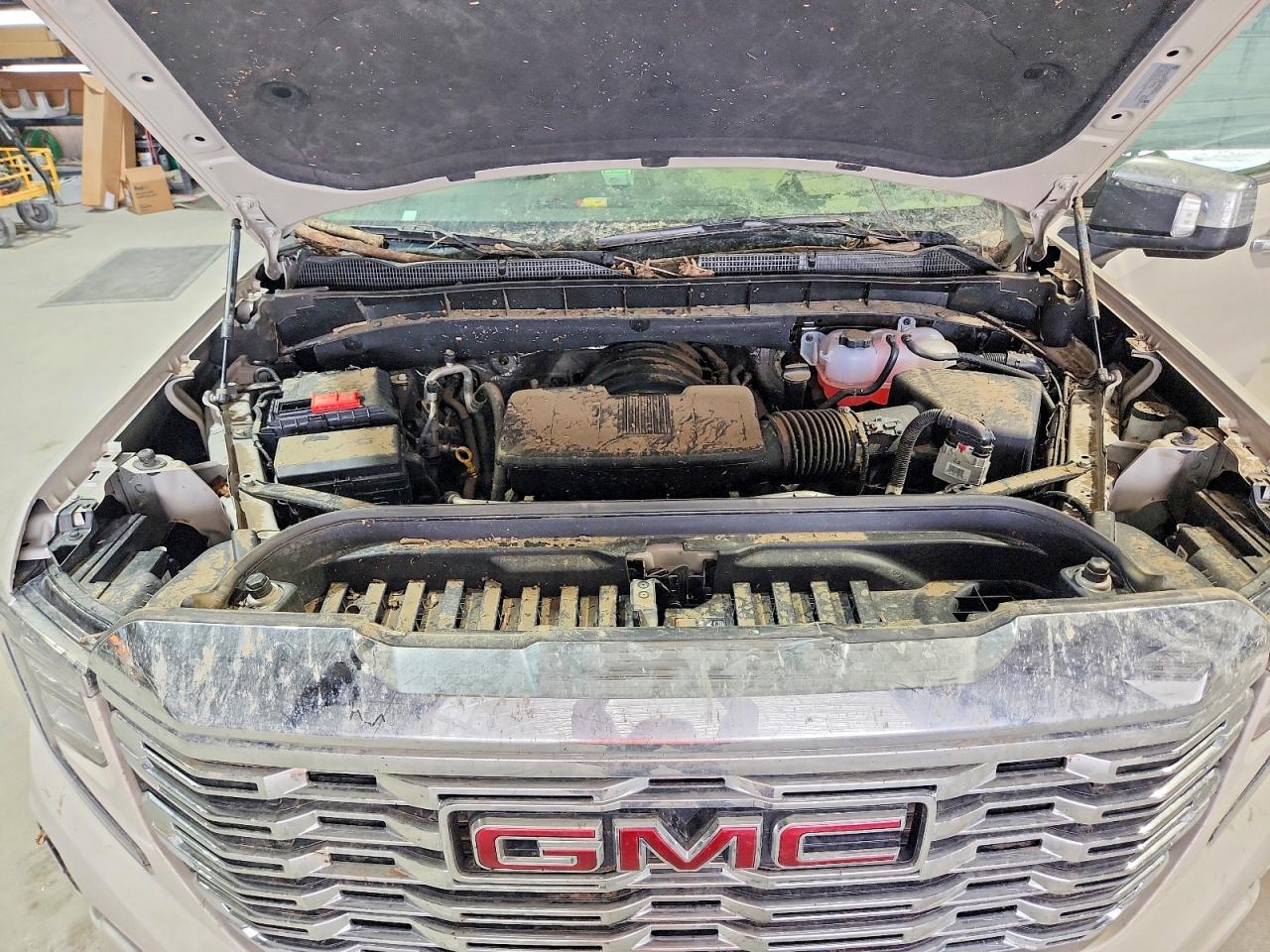 GMC Sierra K1500 Denali