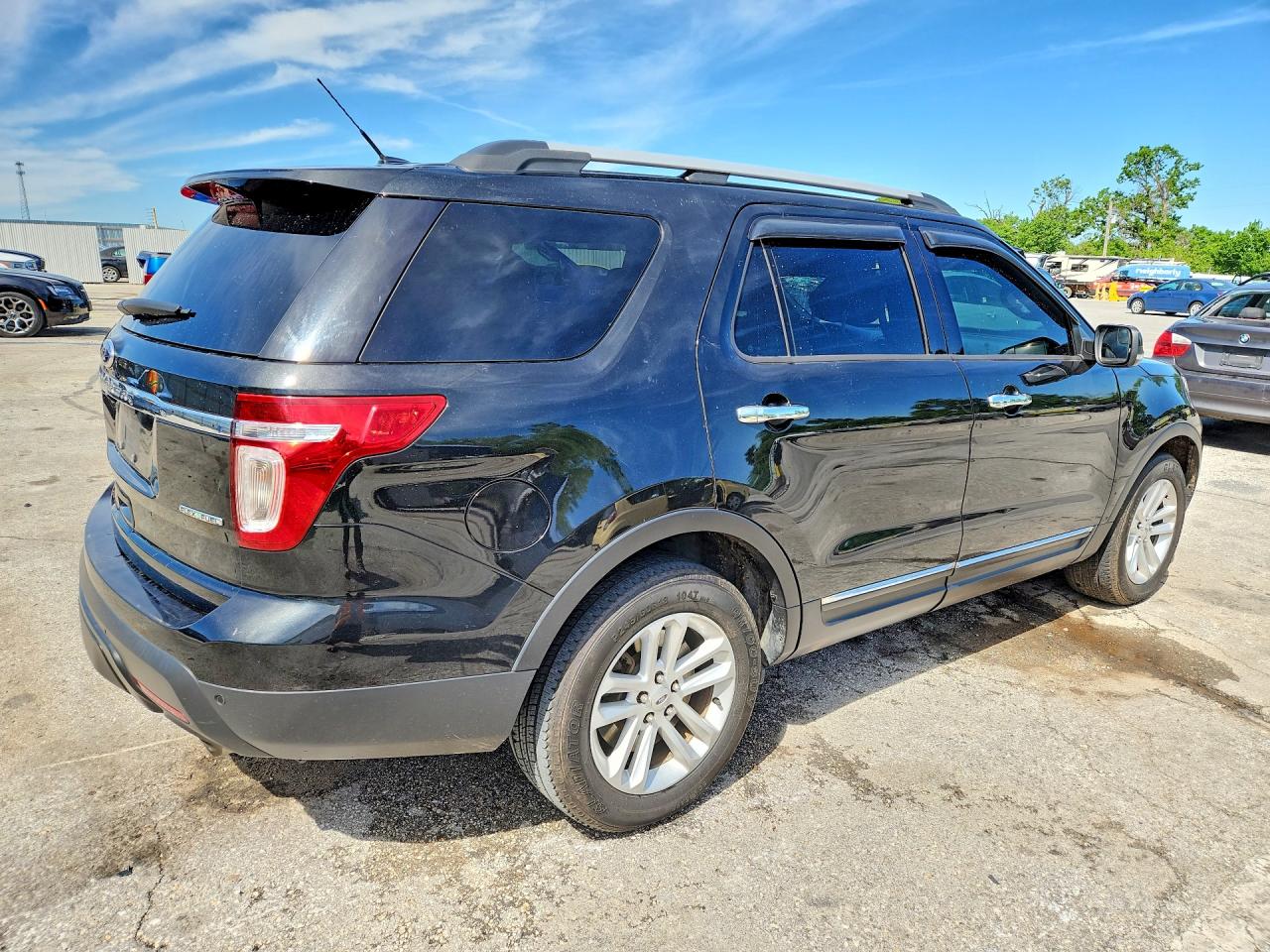 Ford Explorer Xlt