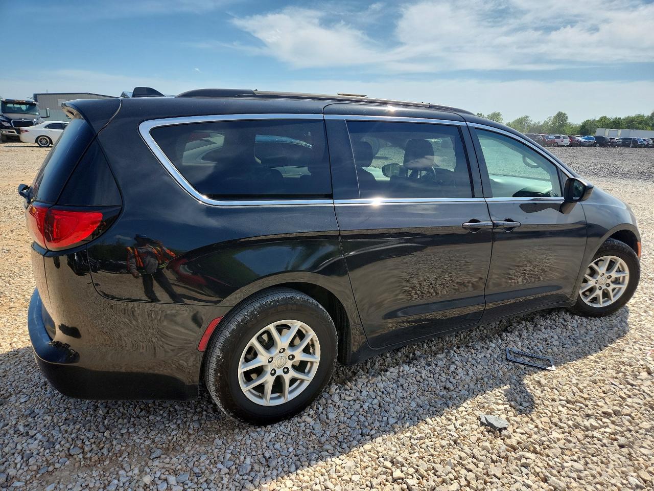 Chrysler Minivan Lxi