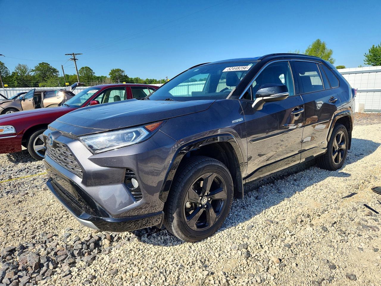 Salvage Toyota RAV4 Image