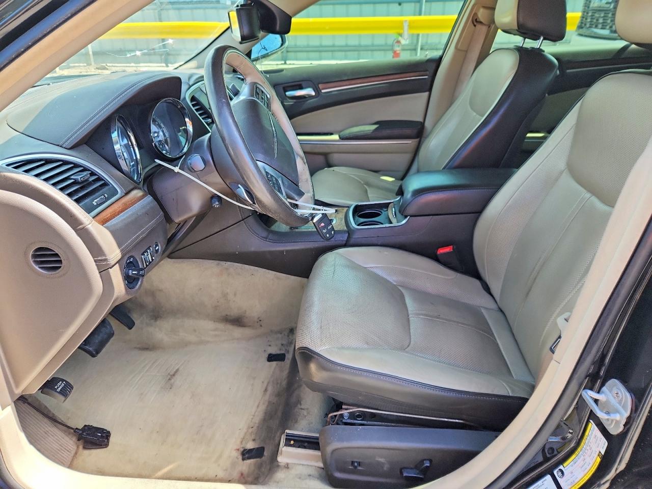 Chrysler 300 Luxury