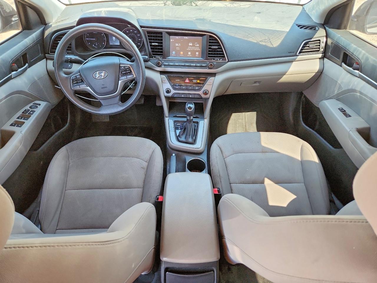 Hyundai ELANTRA Sel