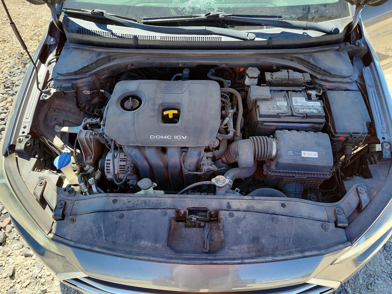 Hyundai ELANTRA Sel