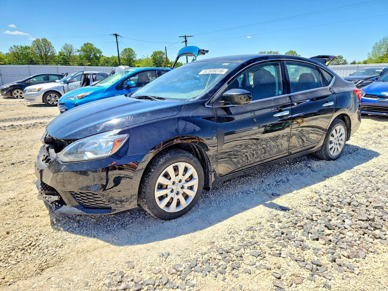 Salvage Nissan Sentra Image