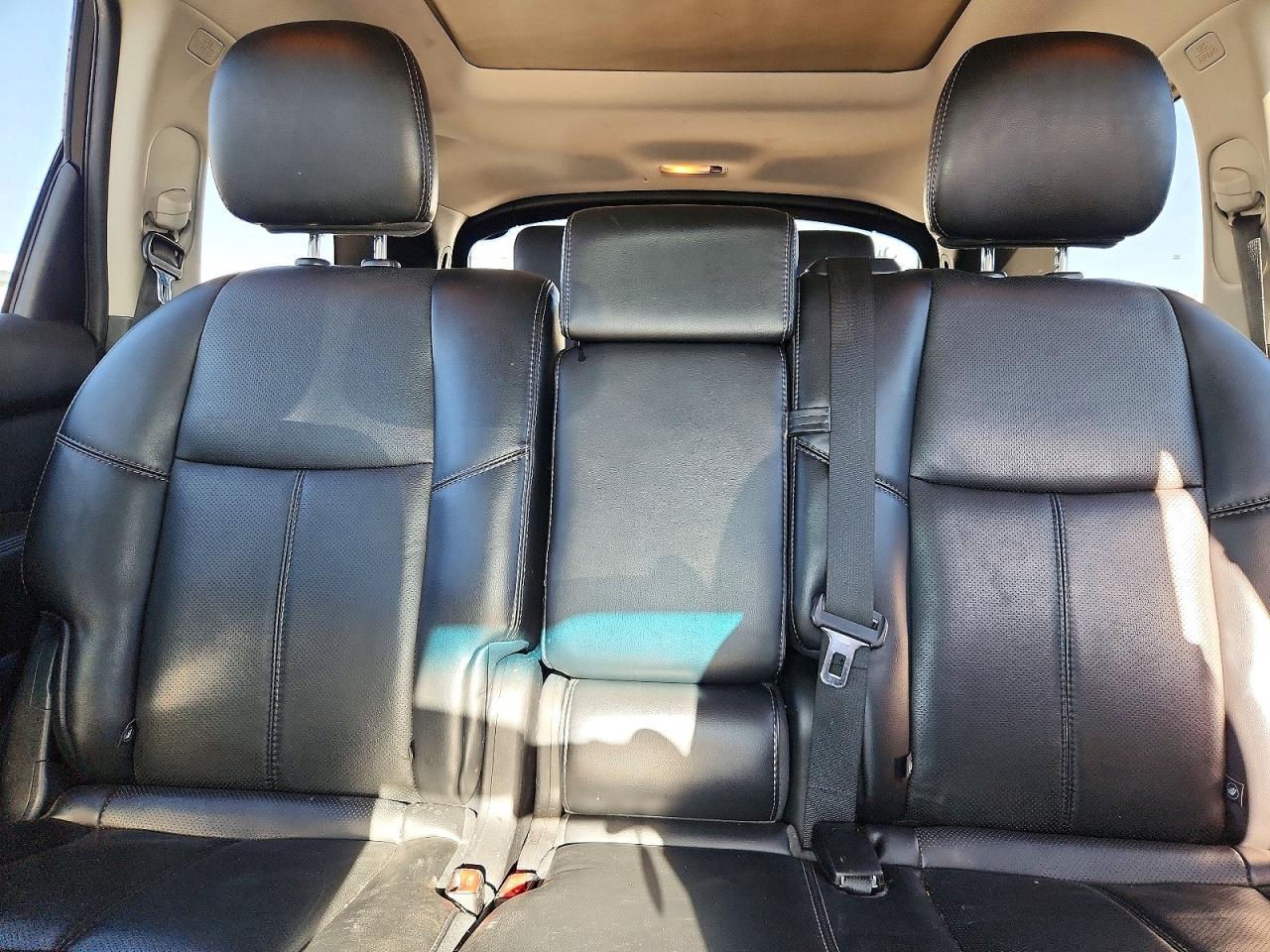 Nissan Pathfinder Platinum