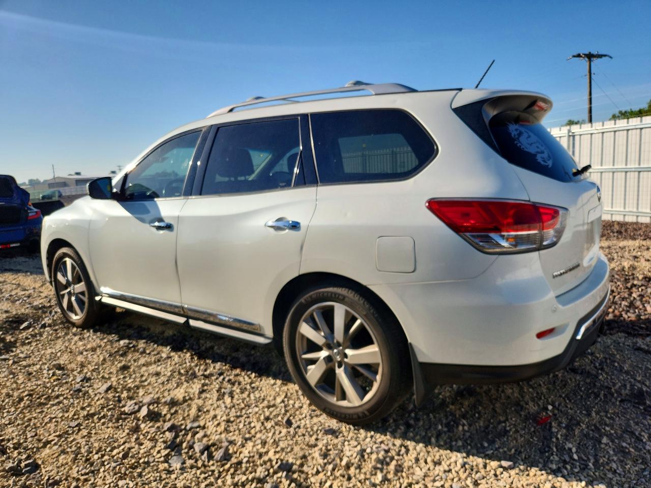 Nissan Pathfinder Platinum