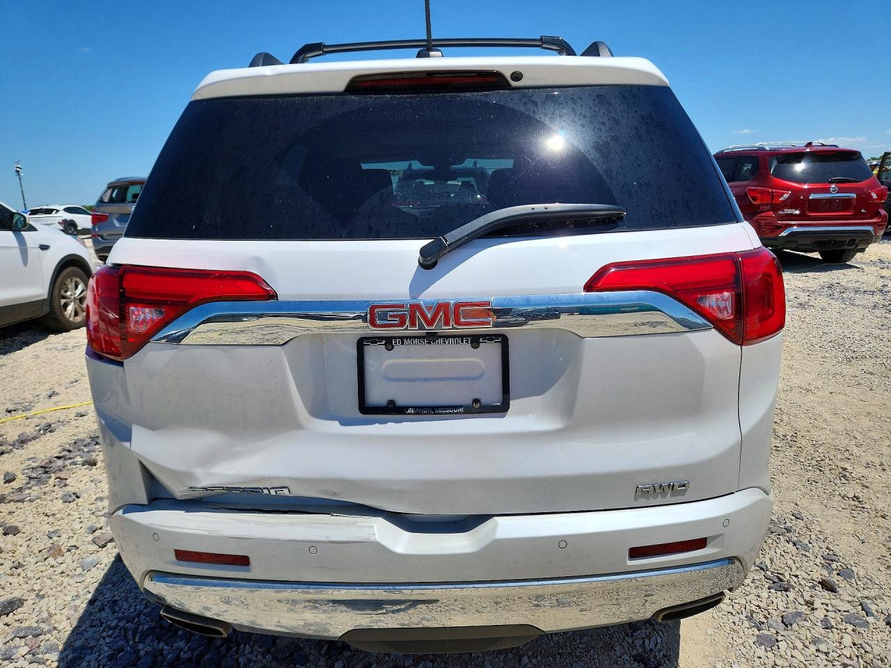 GMC Acadia
