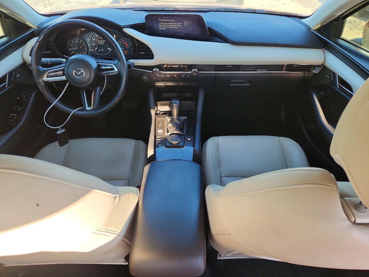 Mazda 3 Premium